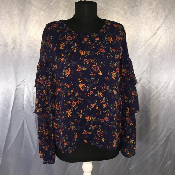 Madewell Tops - Madewell floral printed ruffle sleeve blouse
